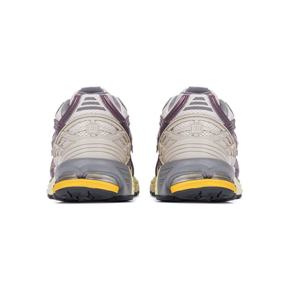 New Balance NB 1906R Бежевые кроссовки низкоколейковые, серые, белые Унисекс