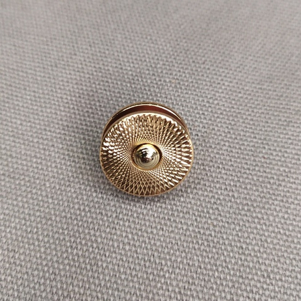 Кнопка магнитная латунь