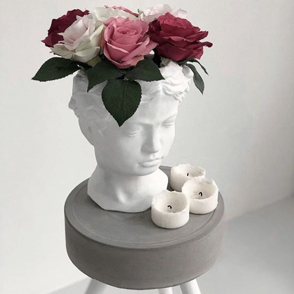 Кашпо "Голова девушки"