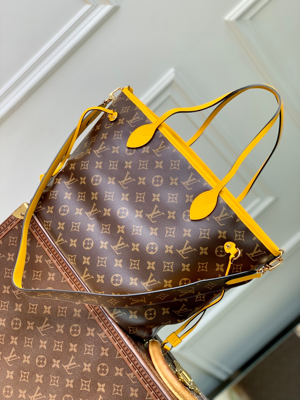 Louis Vuitton Neverfull Bandouliere Inside Out MM