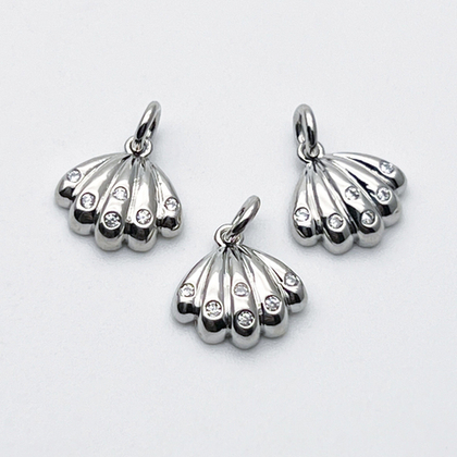 Подвеска Ракушка, цвет серебро (родий), фианиты, размер 9*10 мм, цена за 1 шт