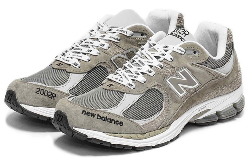 Кроссовки N.Hoolywood X Invincible X New Balance Nb 2002R