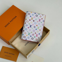 Обложка на паспорт Louis Vuitton