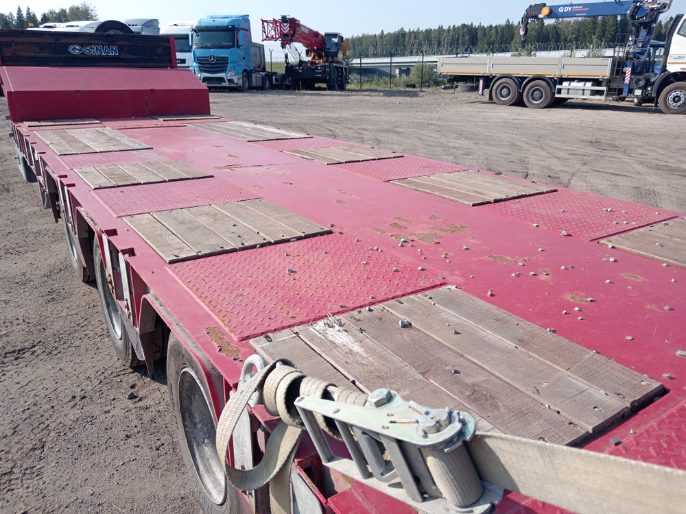 SINANLI TANKER ST4* Полуприцеп тяжеловоз 4 оси ST4FLF (Раздвижной)
