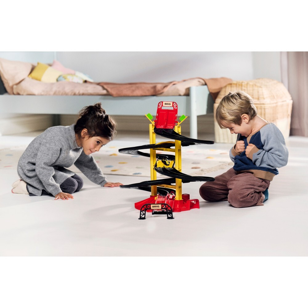 Brio - Набор Гоночная башня + 2 машинки 30550 / артикул   30550  / GTIN 7312350305500