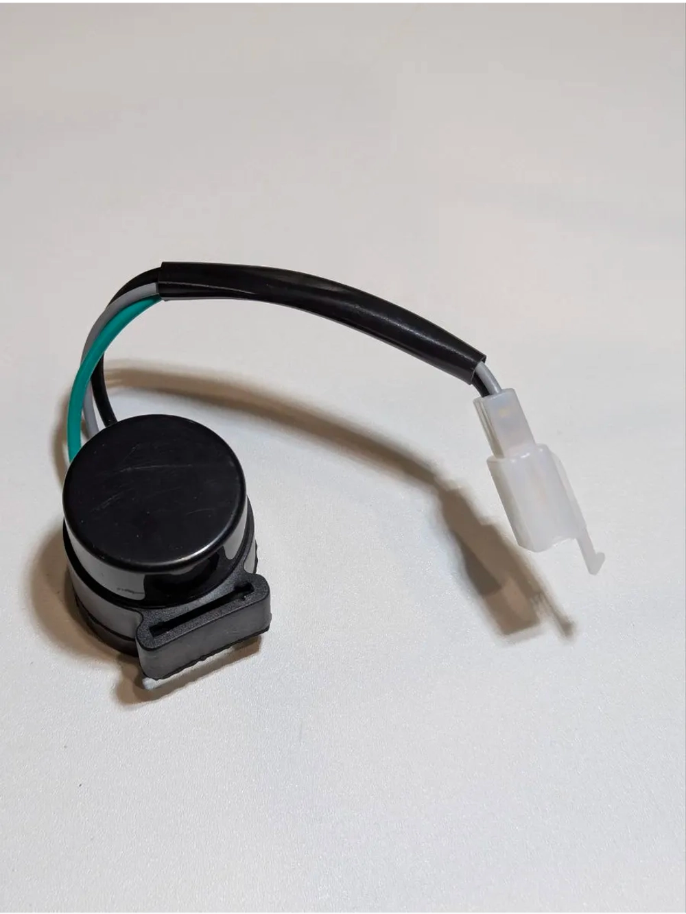 tt Реле поворотов скутер 4T 50-150 см³, 3 контакта, бесшумное