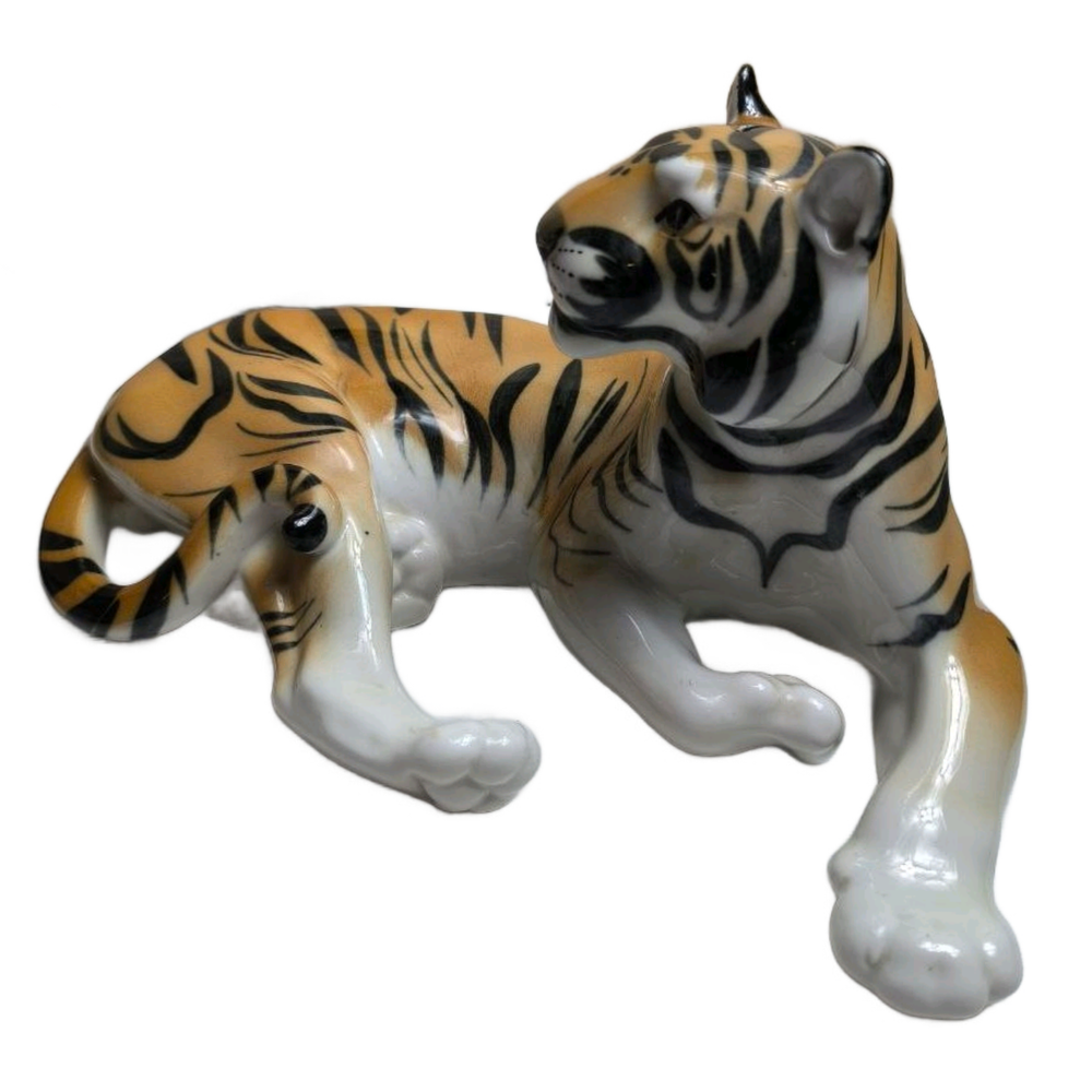 Фарфоровая статуэтка "Тигр" ЛФЗ, СССР, 1986-1991 гг.