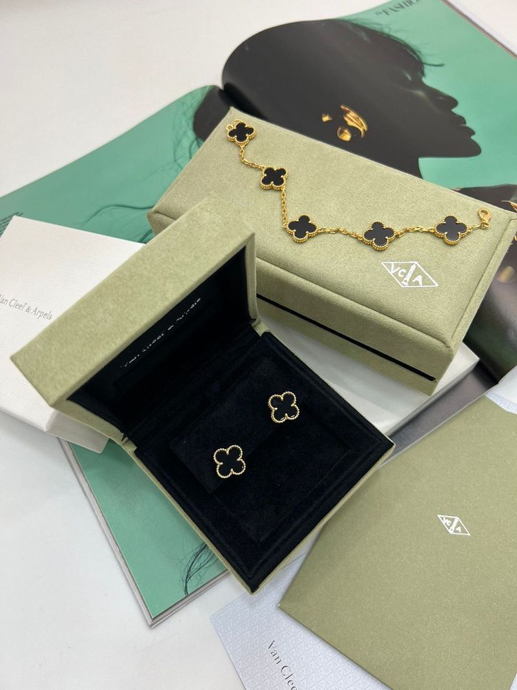 Серьги Van Cleef &amp; Arpels
