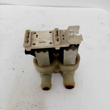 Клапан подачи воды к стиральным машинам Whilpool 482000003606 б/у