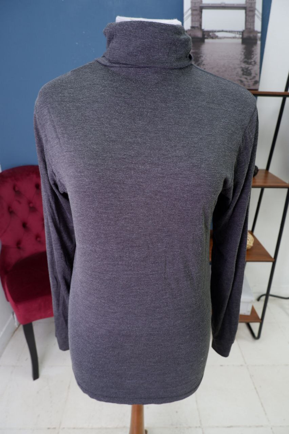 Водолазка Uniqlo повседневная 44 размер