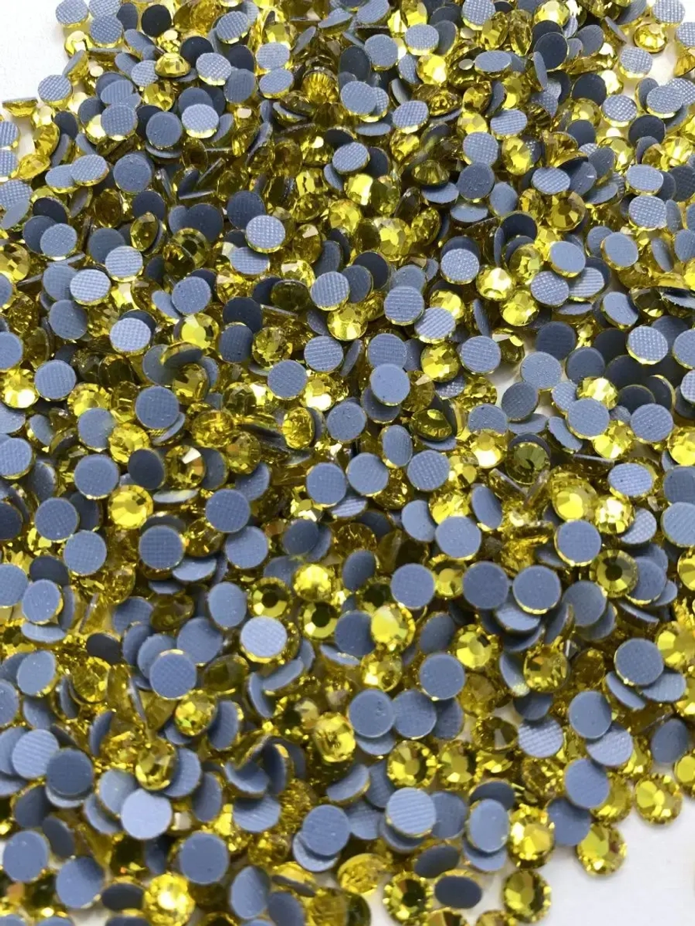 Стразы термоклеевые стекло ss20 Citrine