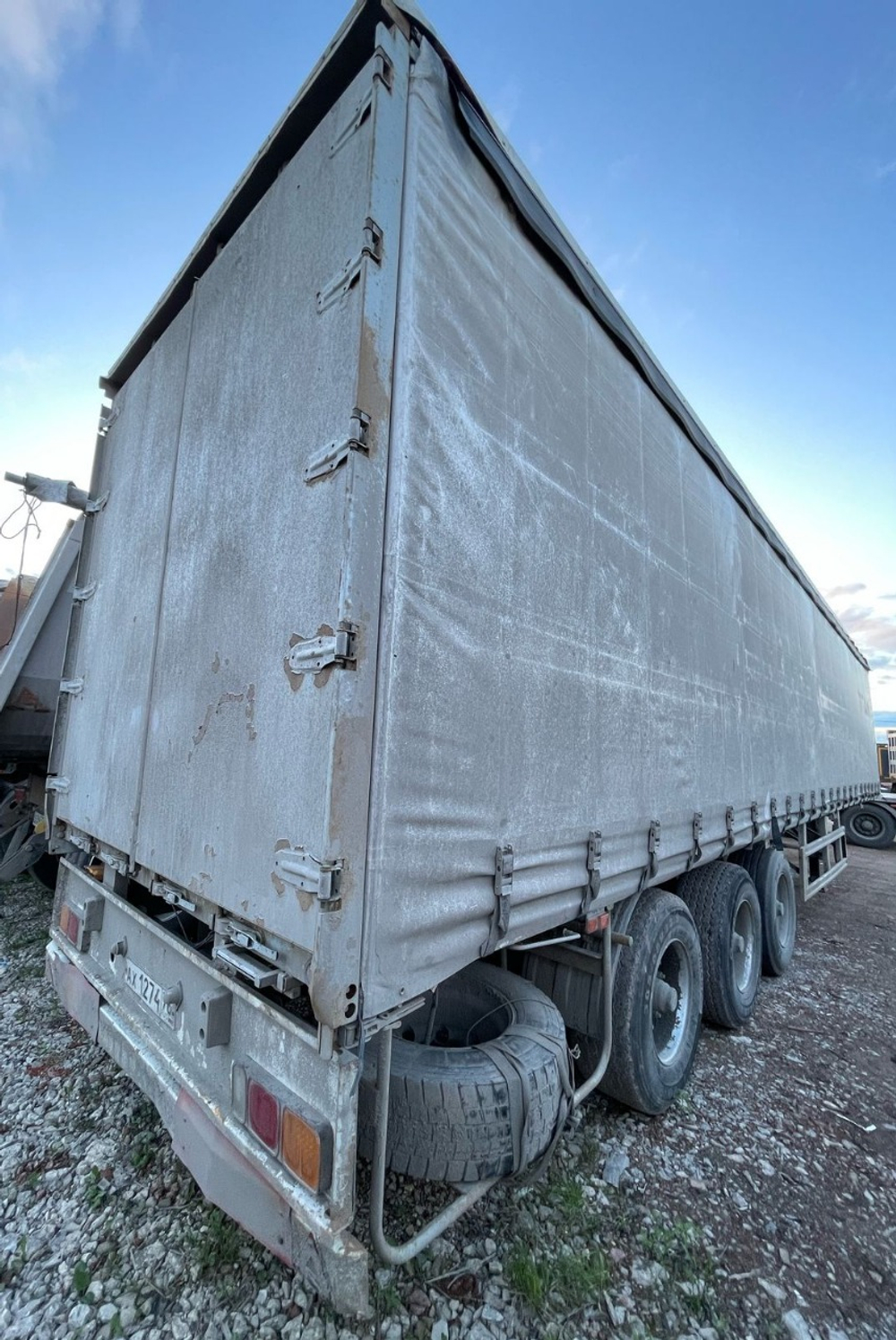 ZW TITAN226 Полуприцеп шторный TITAN226