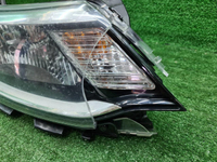 Битая Фара правая Kia Rio 3 QB (2015-2017) галоген