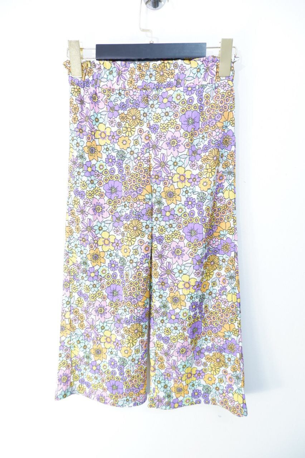 Брюки DeFacto с цветами на 7-8 лет