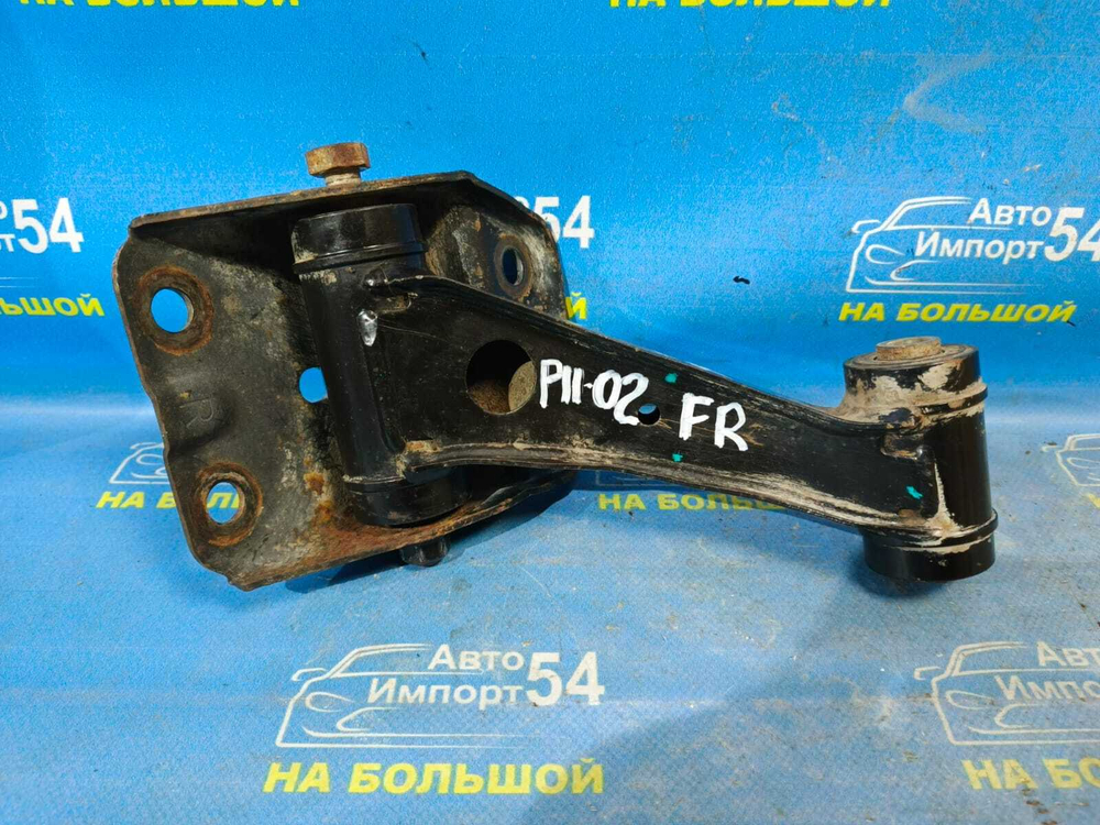 Рычаг передний правый NISSAN PRIMERA 1999