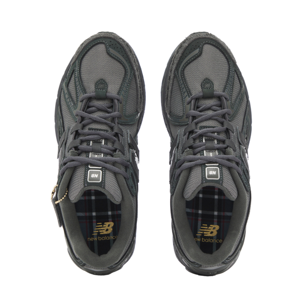 New Balance 1906R "Phantom Black"