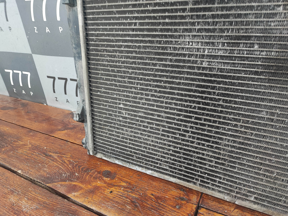 Радиатор двигателя Hyundai Tucson 1 (JM) 04-10 Б/У Оригинал 253102E170