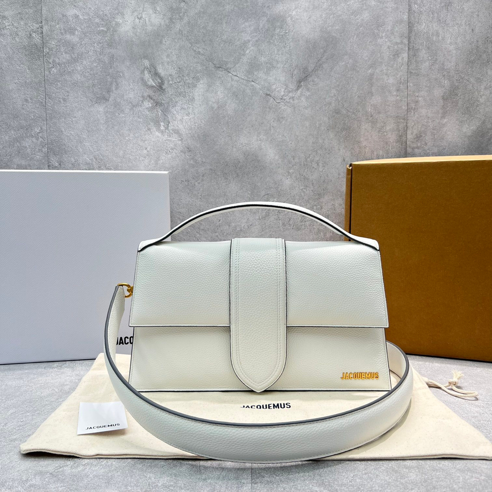 Jacquemus Le Bambinou 34 cm
