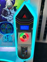 Призовой автомат прищепка «Space X»