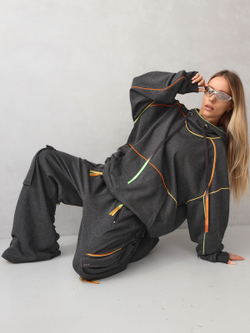 Спортивный костюм ГЛИТЧ из новой коллекции ЛУННАЯ ЛИСА