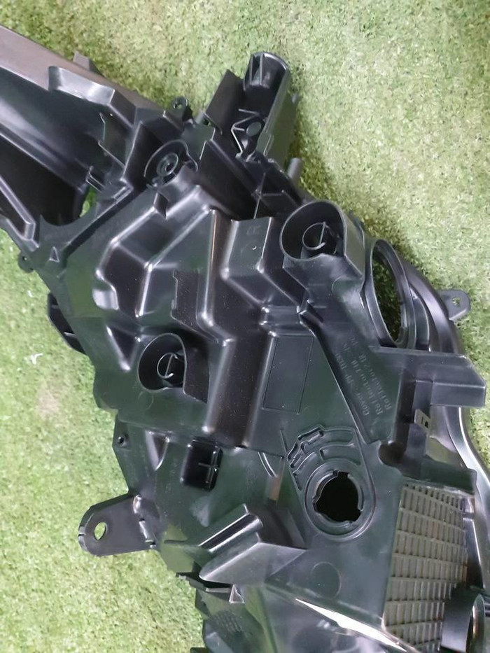 Корпус фары правый Toyota RAV4 5 XA50 (2018-н.в.)