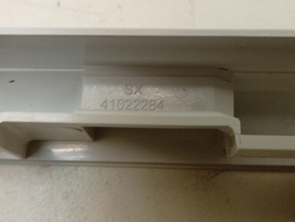 CS41072D1/2-07 кт49 Направляющие верхней крышки для стиральной машины Candy 41022284 41022283 б/у