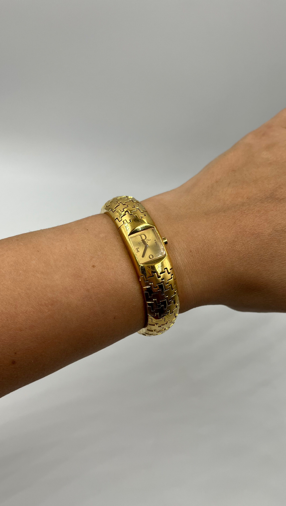 Часы Chr. Dior