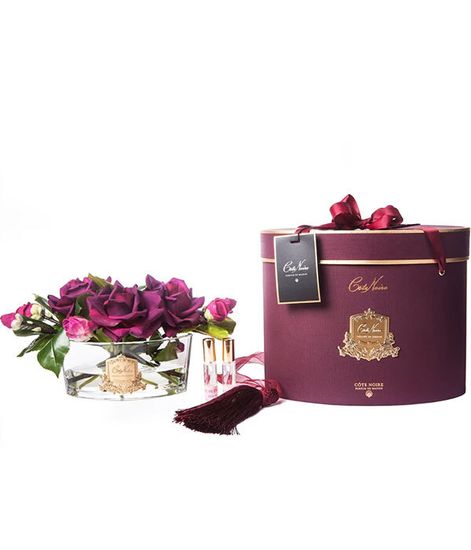 Красный букет роз в прозрачной овальной вазе, Cote Noire