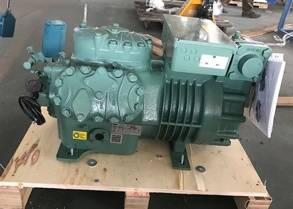Полугерметичный поршневой компрессор Bitzer 8GE-50Y