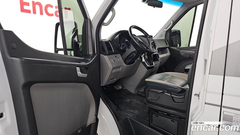 Hyundai Solati 15인승 (11.2019)