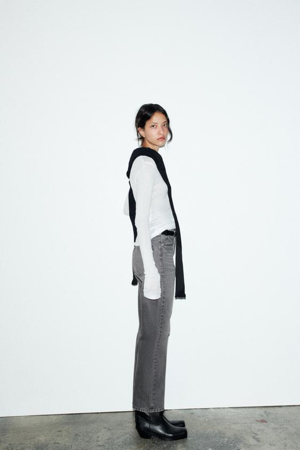 ZARA ДЖИНСЫ TRF MOM FIT С ВЫСОКОЙ ПОСАДКОЙ, АНТРАЦИТОВО-СЕРЫЙ