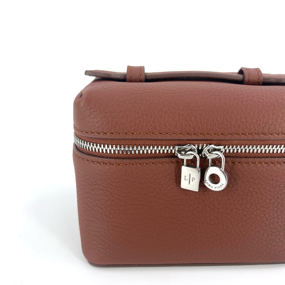 Loro Piana Extra Pocket