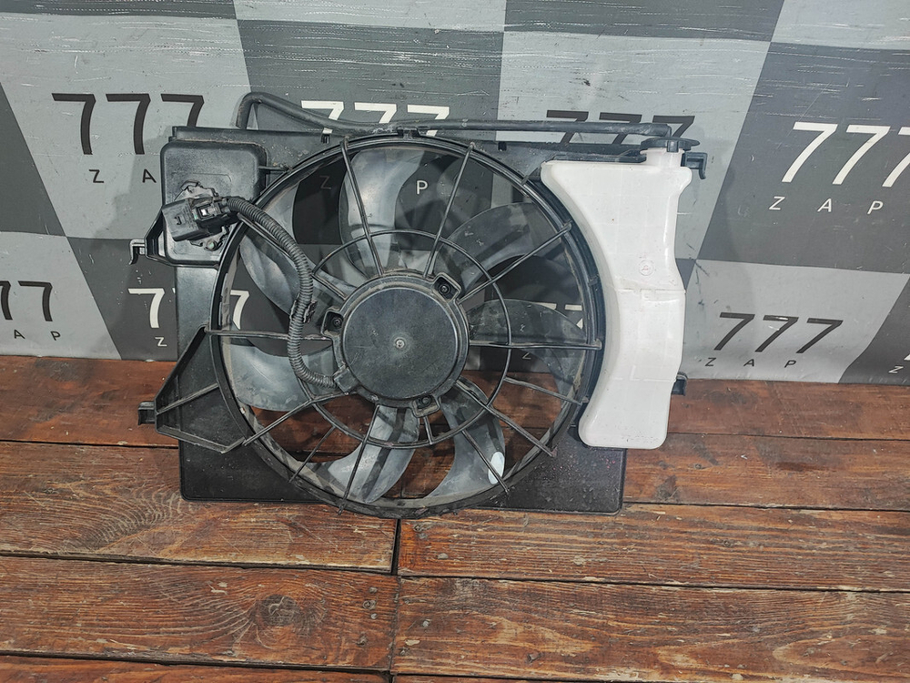 Диффузор с вентилятором Solaris 2 / Rio 4 Б/У Оригинал 25350H8050