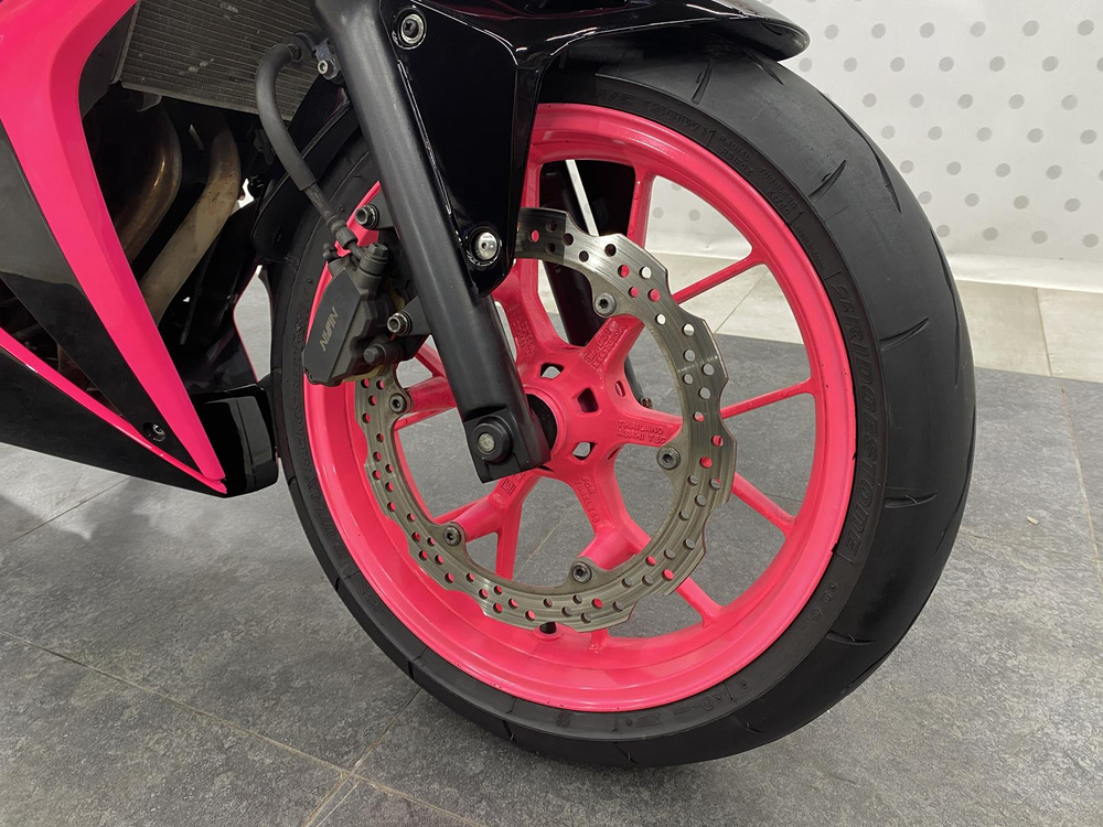 Honda CBR400R 2017
