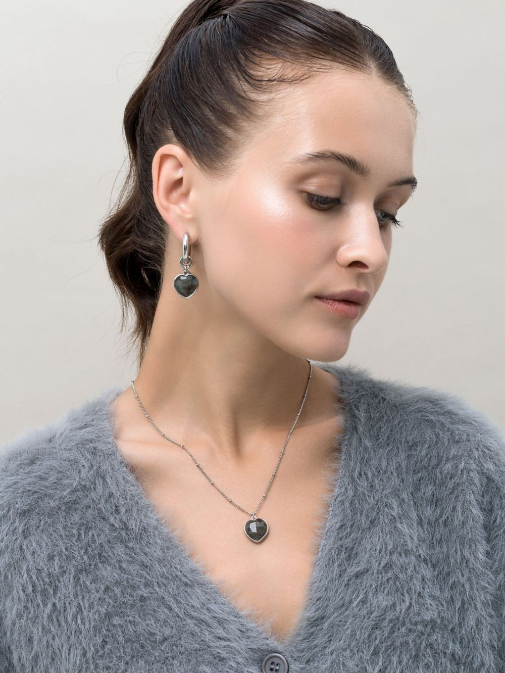Серьги "Lovely" с лабрадором Silver