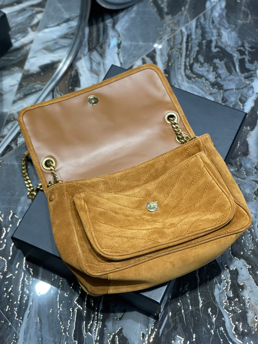 Saint Laurent Niki 28 cm