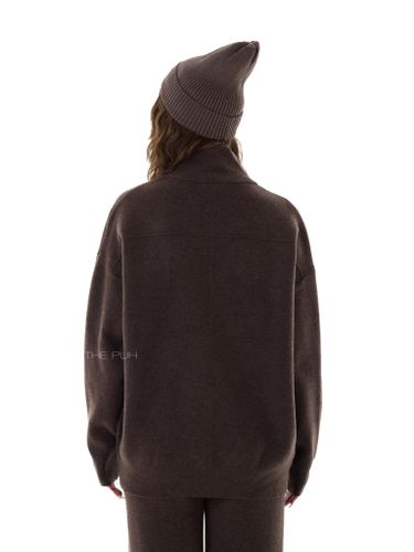 Трикотажный костюм с карманами шоколадного цвета