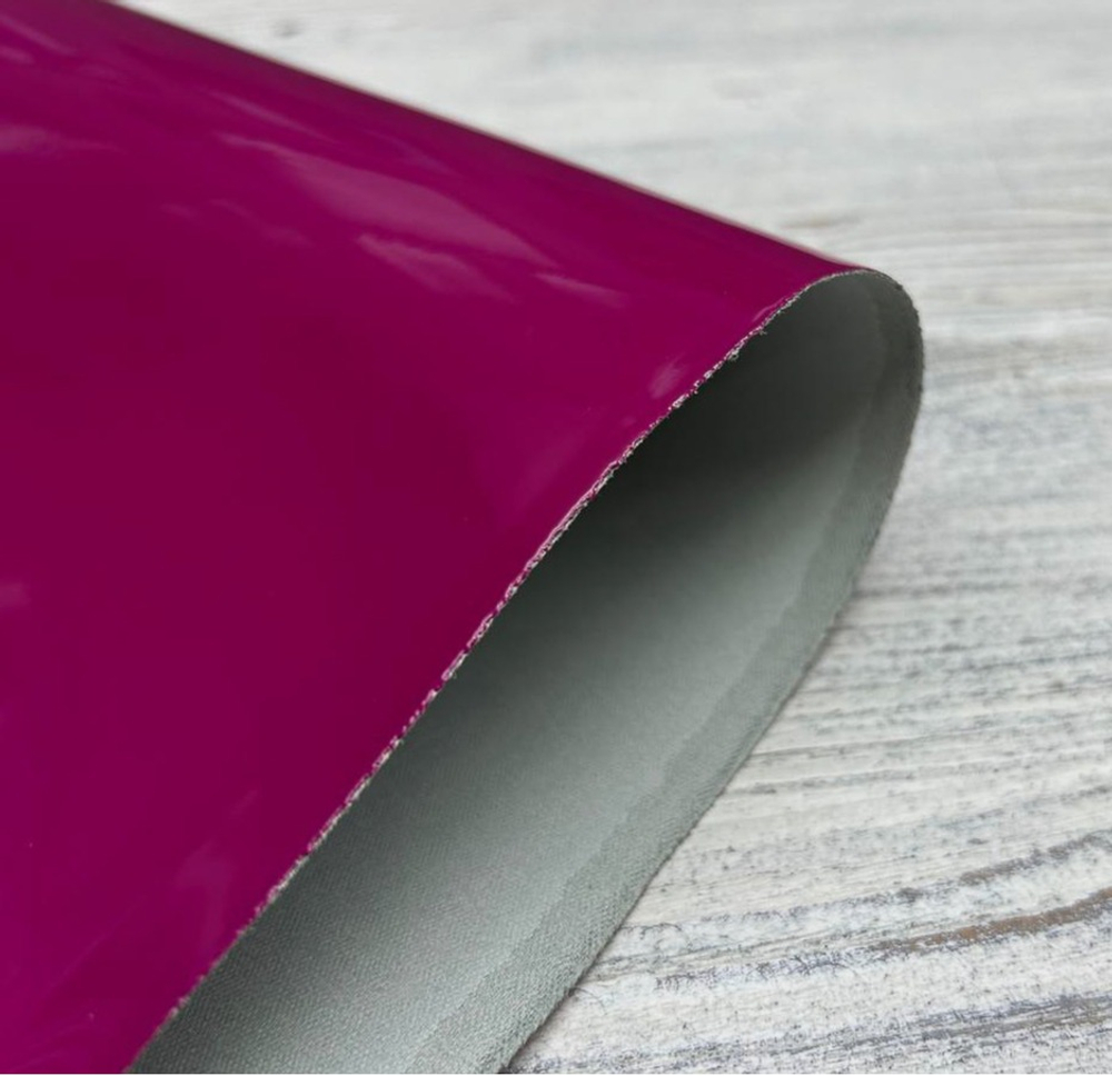 Натуральный лак из Италии для сумок и портмоне Deep Fuxia