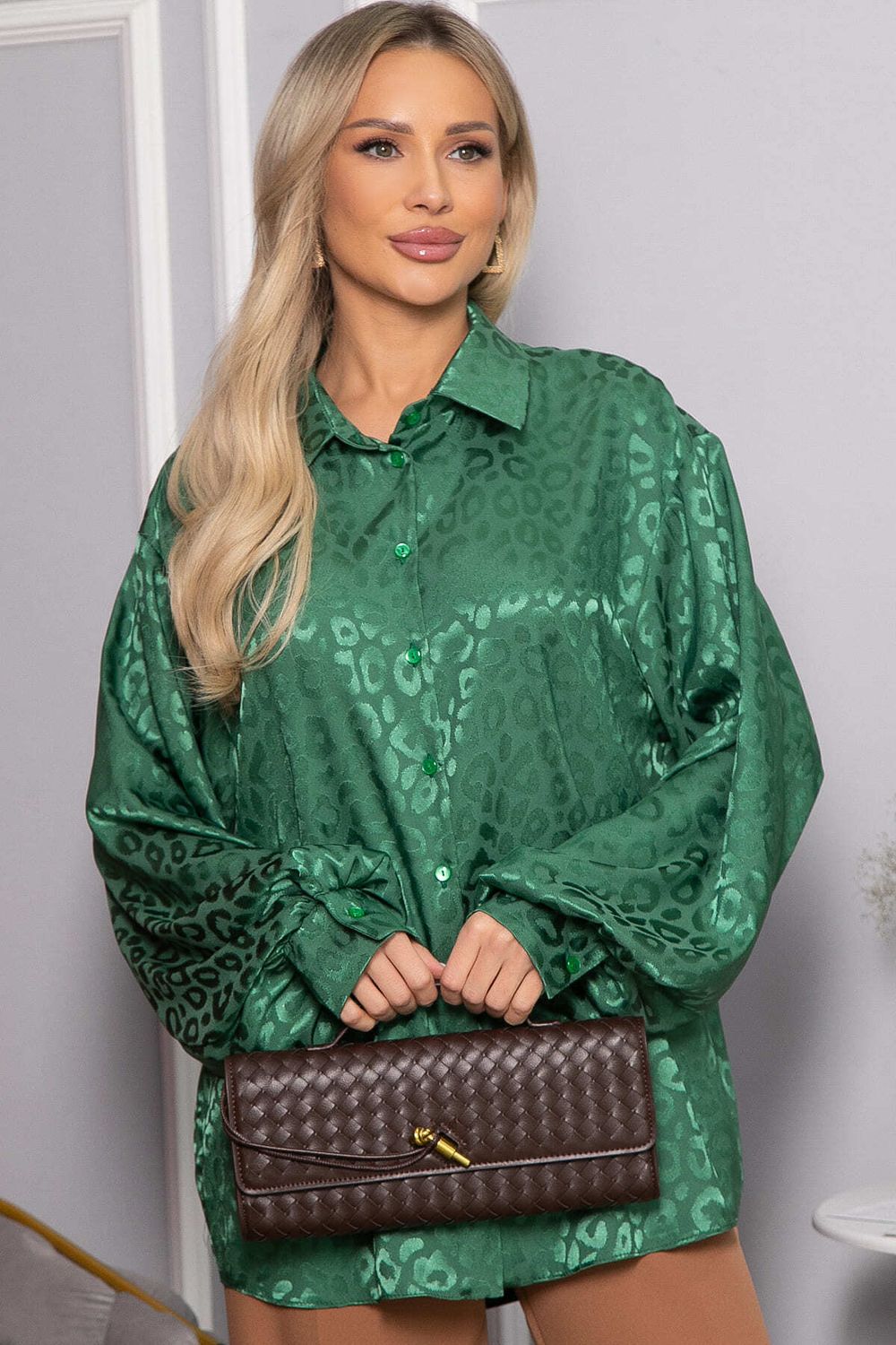 Рубашка атласная Все мысли о тебе (зеленая) Б14504-7М LT Collection