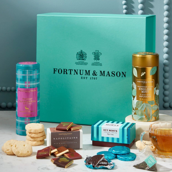 Fortnum&Mason Набор с печеньем The After Dinner Gift Box