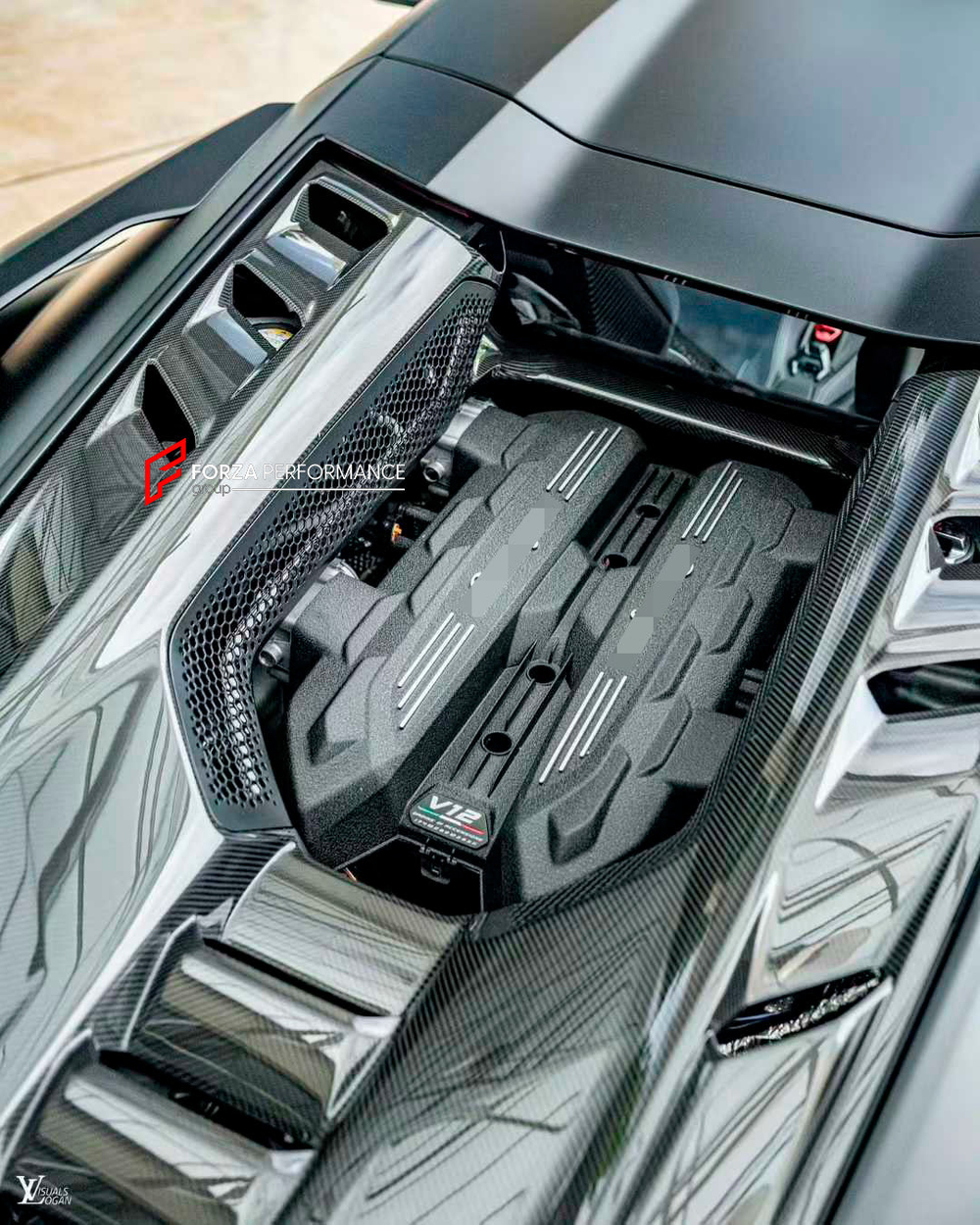 Карбоновая крышка моторного отсека для LAMBORGHINI REVUELTO 2023+ Ламборгини