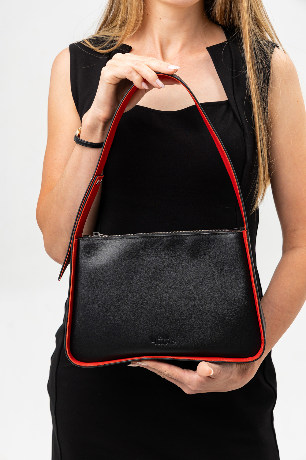 Louis Lefevre Сумка женская натуральная кожа через плечо средняя черная