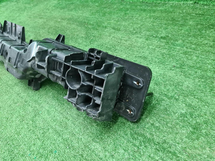 Усилитель задний Genesis GV80 (2020-н.в.)