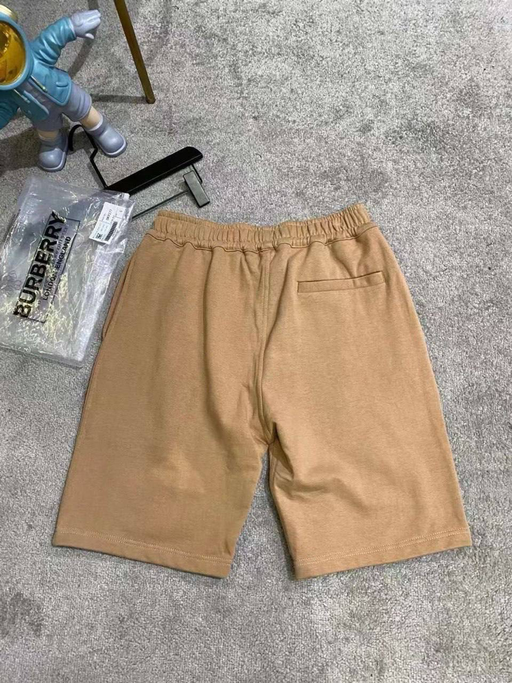 Шорты Burberry