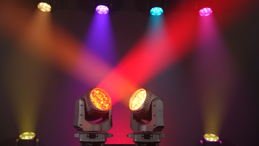 Световой прибор Amixled AURA 7x60 XIP