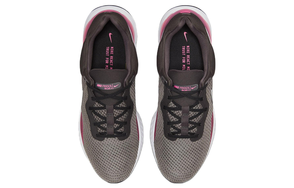 Кроссовки Nike 3