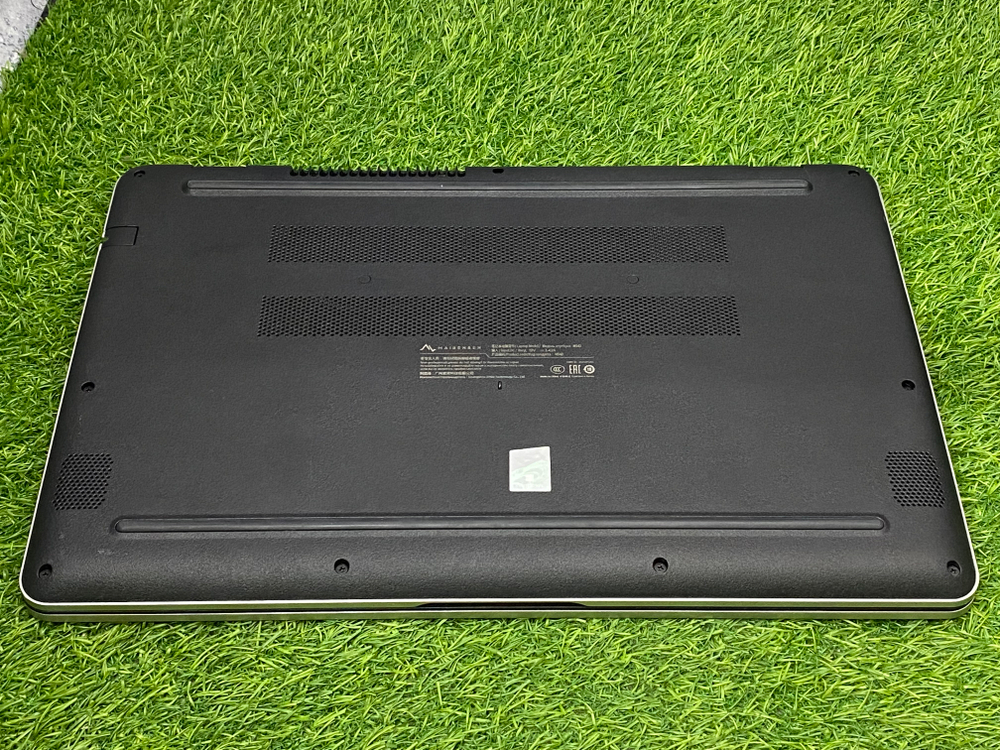 Ноутбук Maibenben 15.6' IPS R3 4300U/16GB/512GB/ M543[m5431sf0lsre0]/Windows 10