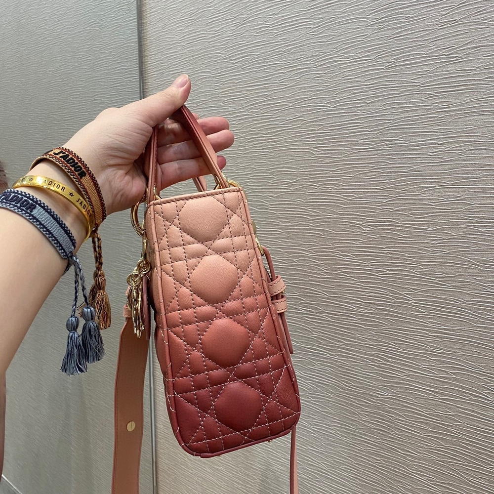 Christian Dior Lady Dior 20 cm