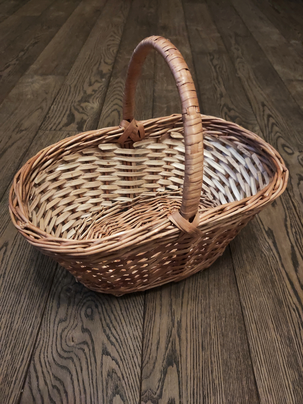 Корзина плетеная универсальная 28 *38 *34