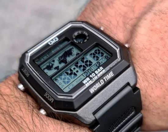 Наручные часы Q&Q M196J002Y